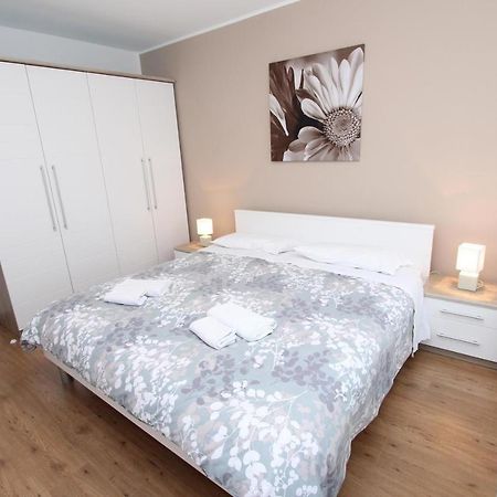 Ondina Apartment Rovinj Exterior photo